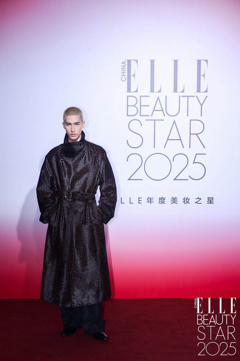 MikaFans_VN's tweet photo. [2025.10.28] Mika x  ELLE STYLE AWARDS 2025 &amp; ELLE BEAUTY STAR 2025 

Hai phong cách khác nhau nhưng đều rất đẹp trai 💚

____

Cre : ELLE

🔗 https://t.co/9nJ7eFEVfI

🔗 https://t.co/w5t6juMQba

#Mika #mikah #มิกะ #米卡 #MikaHashizume #橋爪ミカ #미카 #Elle80 https://t.co/rThZnpvSFK