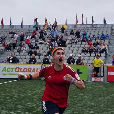 juliameliab's tweet photo. Fra Homeless World Cup, august i Oslo⚽️Vært en del av det norske kvinnelandslaget i gatefotball i år🇳🇴For øvrig som første transkvinne noen sinne på landslaget🏳️‍⚧️🏳️‍🌈 

#Homelessworldcup #streetsoccer #oslo #queersoccerplayers #soccer #frelsesarmeen https://t.co/jEjrLXx0CT