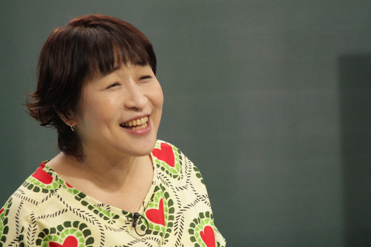 tv_terakoya's tweet image. 私は子どもの頃から落ち込みやすく、人と比べて「私なんて…」と自分で自分をいじめていました。それが世界を旅して初めて、「自分が自分を応援しなかったら、誰が応援するんだ！」という気持ちになり、立ち直りが早くなったのです。
#たかのてるこ #テレビ寺子屋（11/9放送）