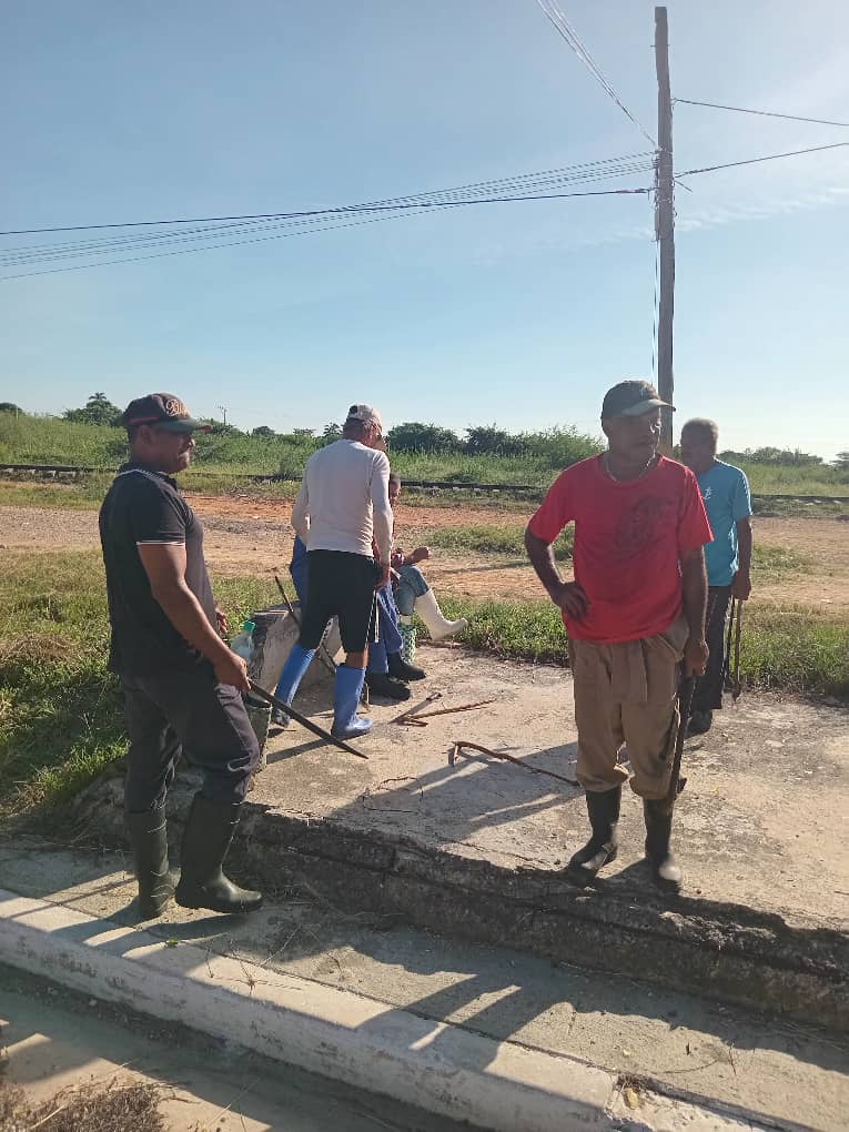 Jornada de higienizacion en el Consejo Popular Casilda.
Los trabajadores de la UEB PESCASILDA presentes.