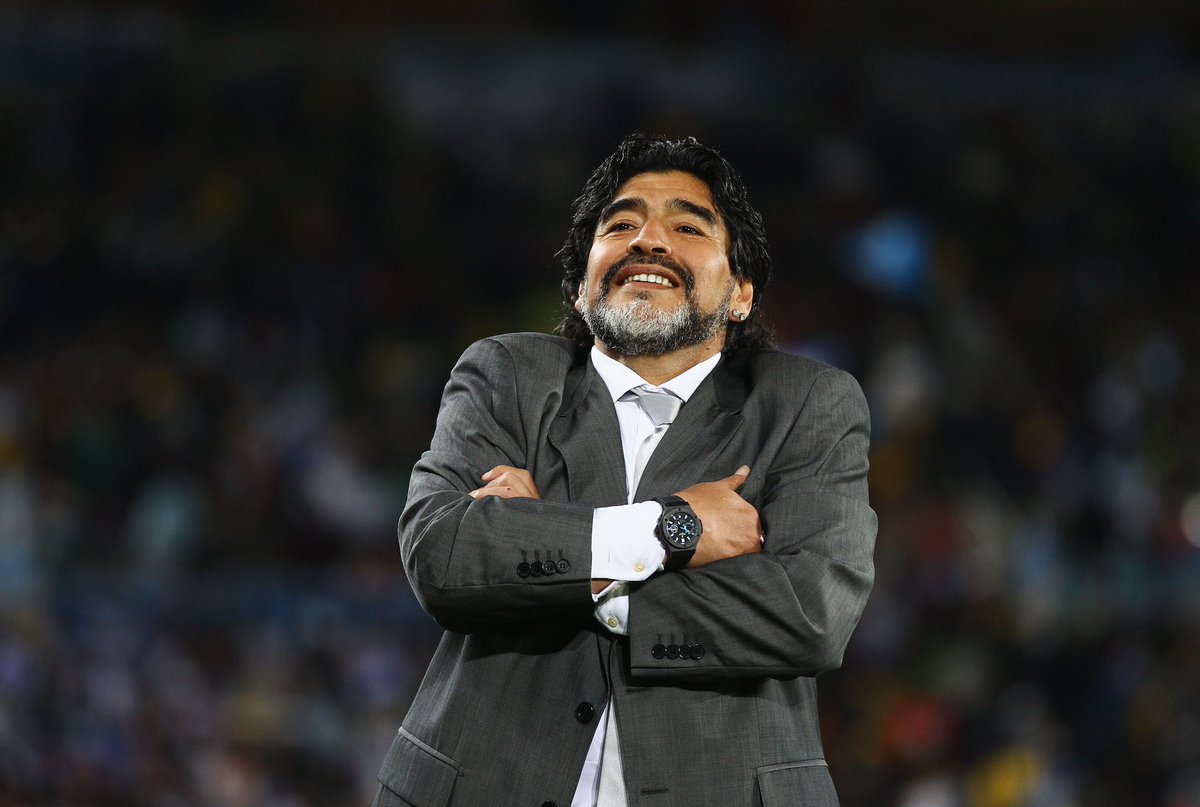 Imposible extrañarte teniendo la certeza que vivís en nuestros corazones de siempre y para siempre.

Felices 65 Pelusa !!
#DiegoEterno 
“Maradonicemos el Mundo” ❤️