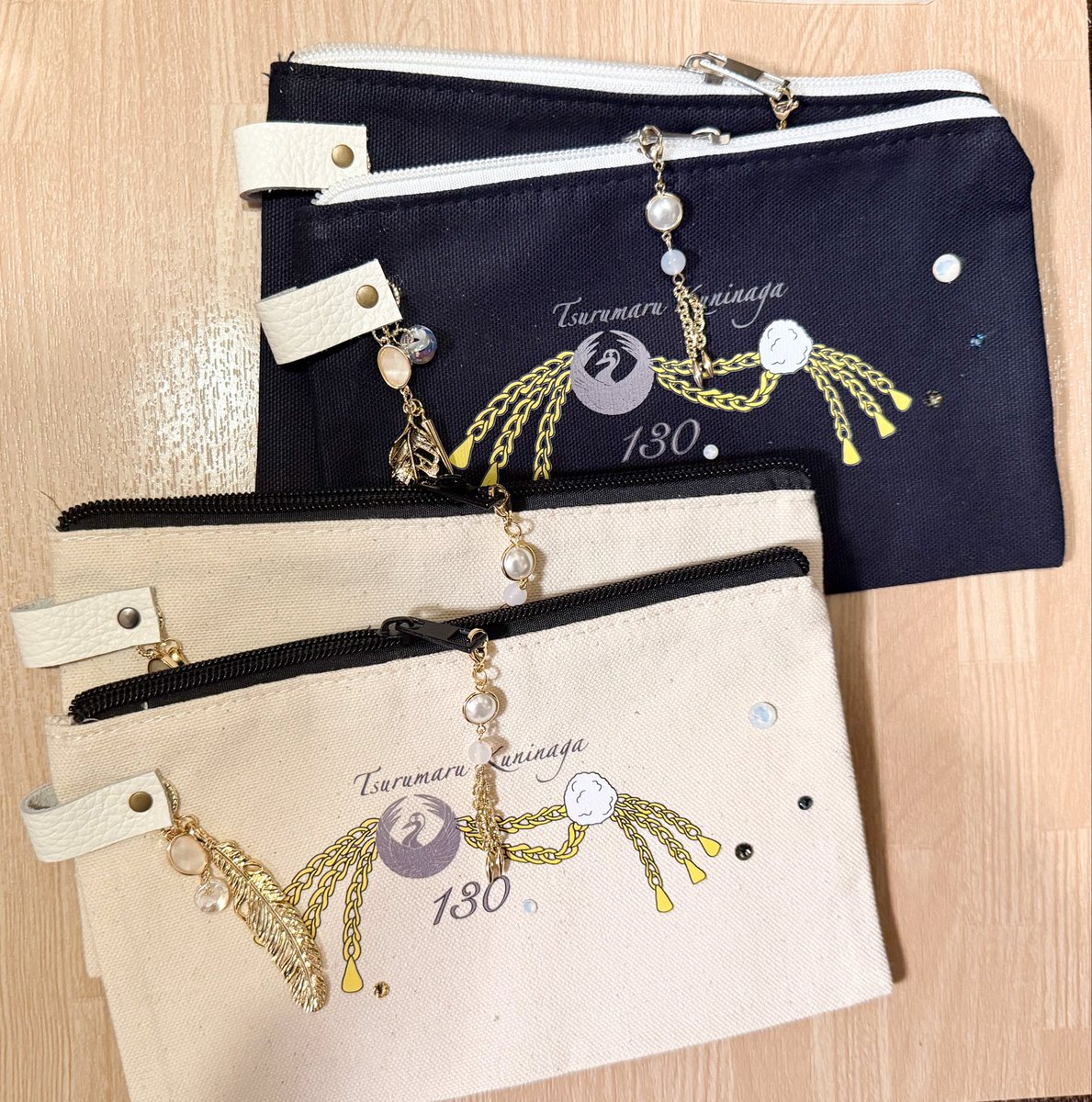 小柄の柄　金と銀と赤銅の装飾 日本刀販売・買取の銀座長州屋｜名刀鑑賞ガイド 群犀図三所物