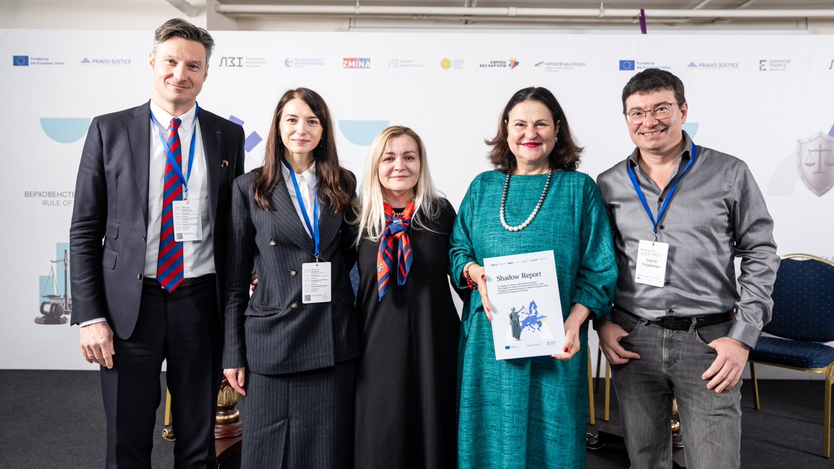 zminaUkraine's tweet photo. A presentation of the #ShadowReport on monitoring & assessing 🇺🇦’s progress on the path to the EU took place in Kyiv. The report was prepared by a civil society coalition, including ZMINA, with the support of the EU Project “Pravo-Justice”.
➡️https://t.co/54AZOyHZd9 https://t.co/yEqoSYXwtW
