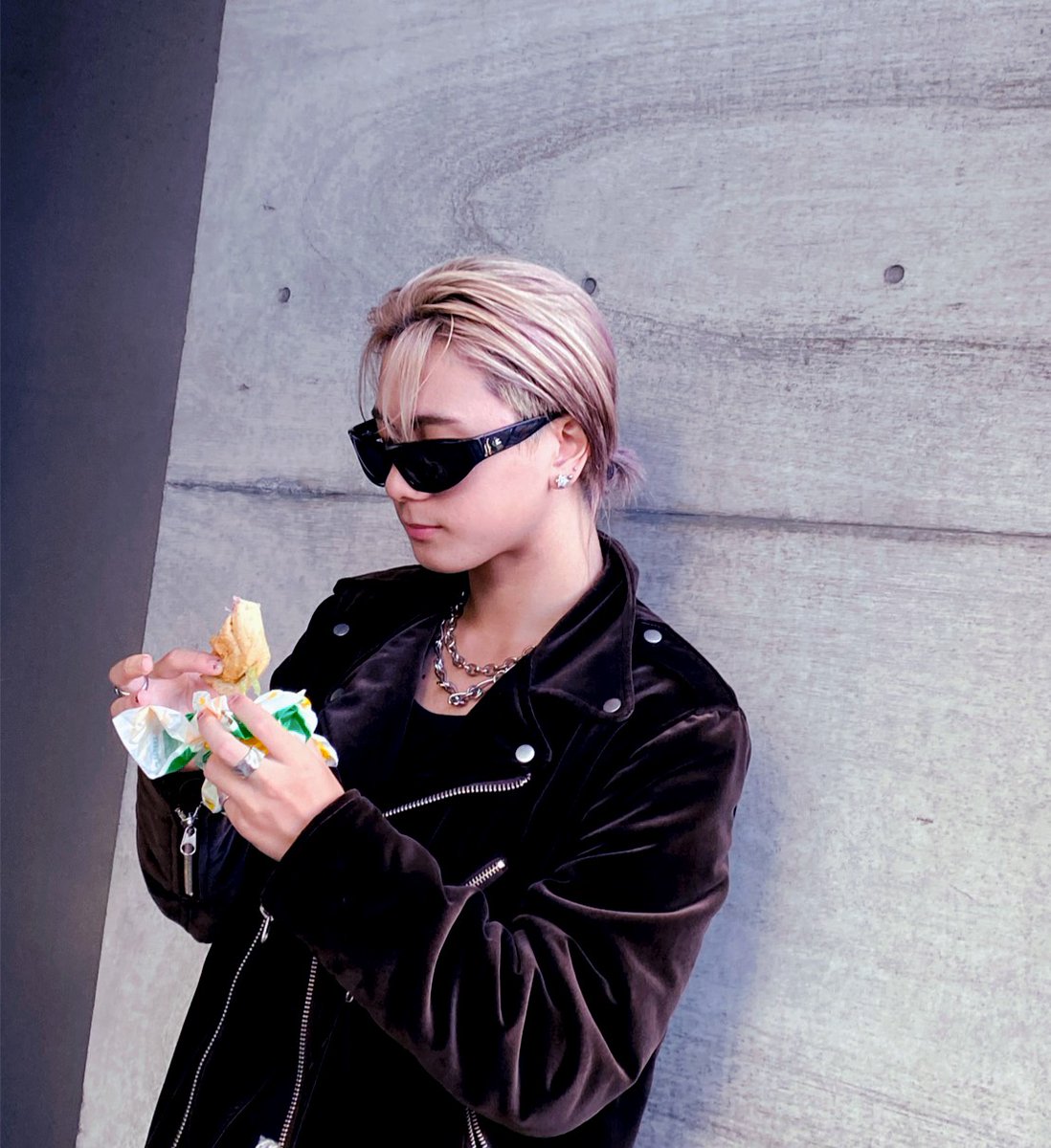 トップス lil 袖ラインリボンロゴ刺繍スウェットトップス[pm576] | レディース