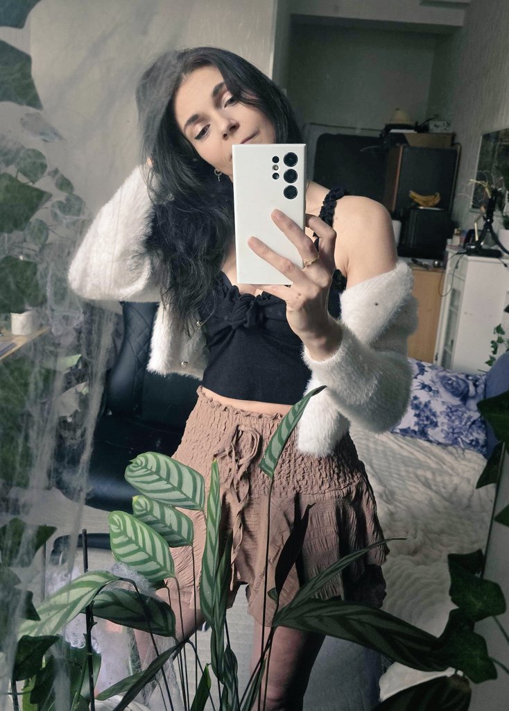 Happyyyy thuuursyaaay!

Hope you're having a supahdupah day so far!

Live at twitch.tv/taniauncensored