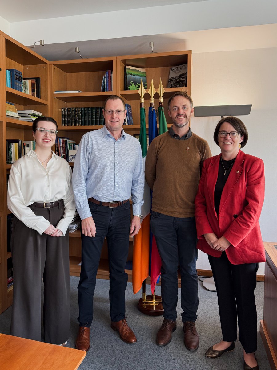 Great meeting with Tom McMahon and Rory Ryan from McMahon Design &amp; Management to discuss the development of the PISCES subsea telecoms cable linking 🇮🇪 and 🇵🇹. This project, supported by the Connecting Europe Facility, will strengthen digital connectivity across Europe 🇪🇺