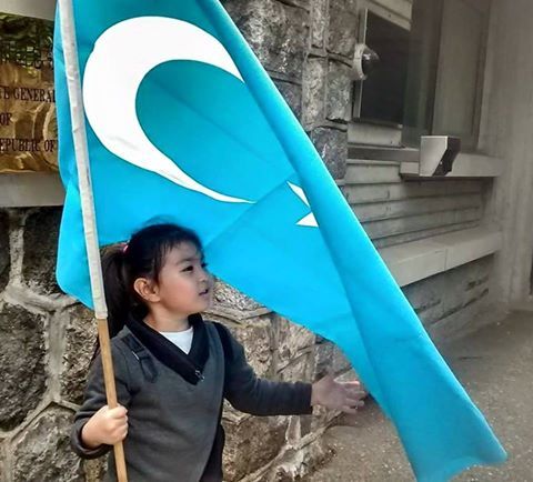 Doğu Türkistan'ı konuşacak son kişi sen kalmışsın gibi konuşmaya devam et.

#FreeTurkistan