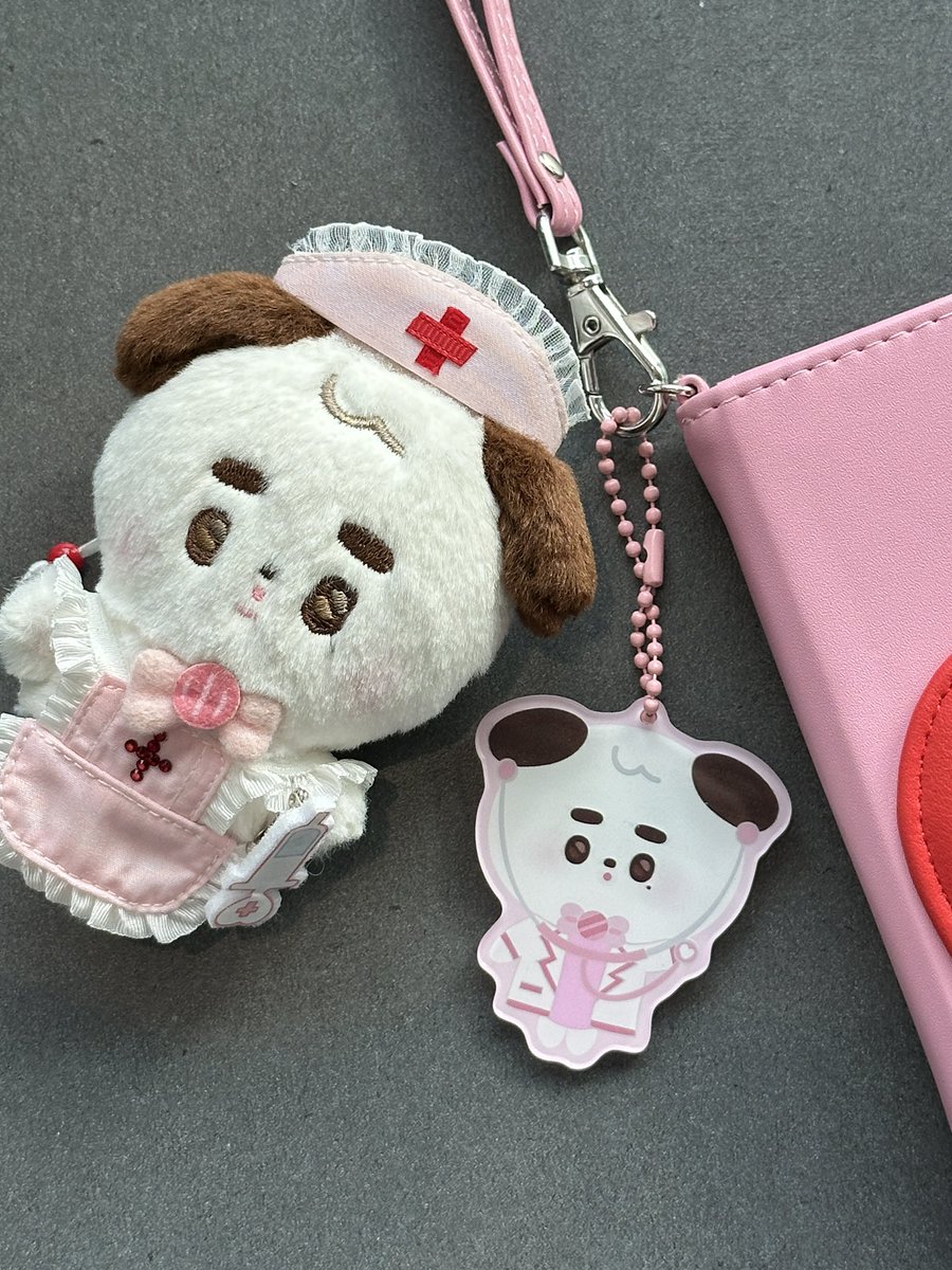 wanziovo_'s tweet photo. 페스트 <This is PASTE> #정우 키링 나눔

🎀일자：10/ 31 첫콘 (25개)
🎀인증：#RT + 정우 버블🫧
🎀시간 및 위치：당일 공지

#JUNGWOO #정우 #ジョンウ #NCT #NCT127 https://t.co/00D8LPIjaa