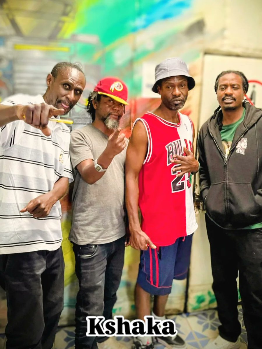 kshakaofficial's tweet image. Back in the lab cooking up.. Stay tuned!!! 

Ni time ya kuFanya Mambo 

#Kshaka

#TruceLabel