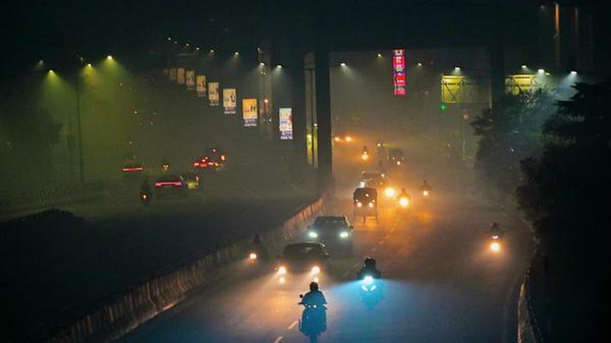 Environmental organisation Poovulagin Nanbargal has called for a review of how air pollution is measured in Tamil Nadu, alleging the current methods understate the real impact of firecracker emissions during Deepavali.

thehindu.com/news/cities/ch…