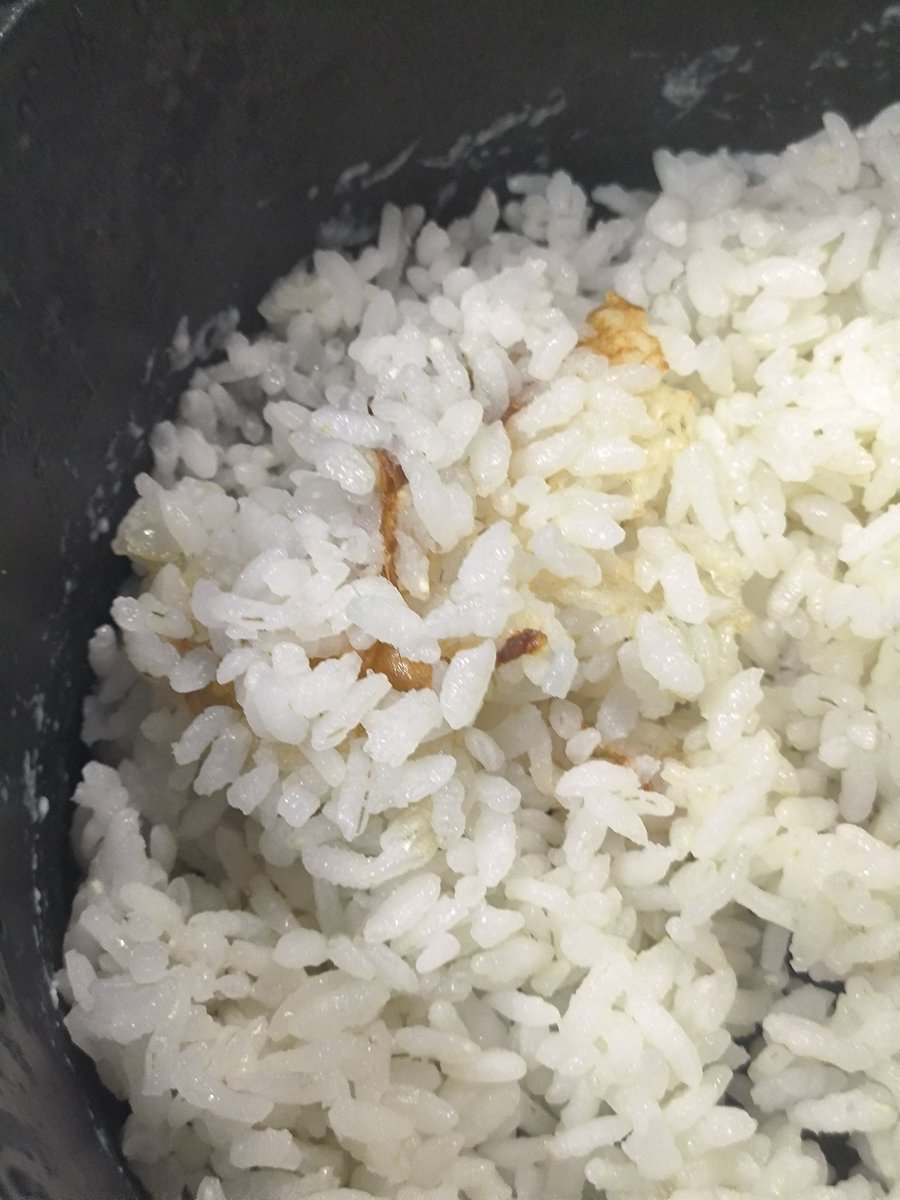 在宿舍煮饭出锅巴的幸福感❤️❤️❤️