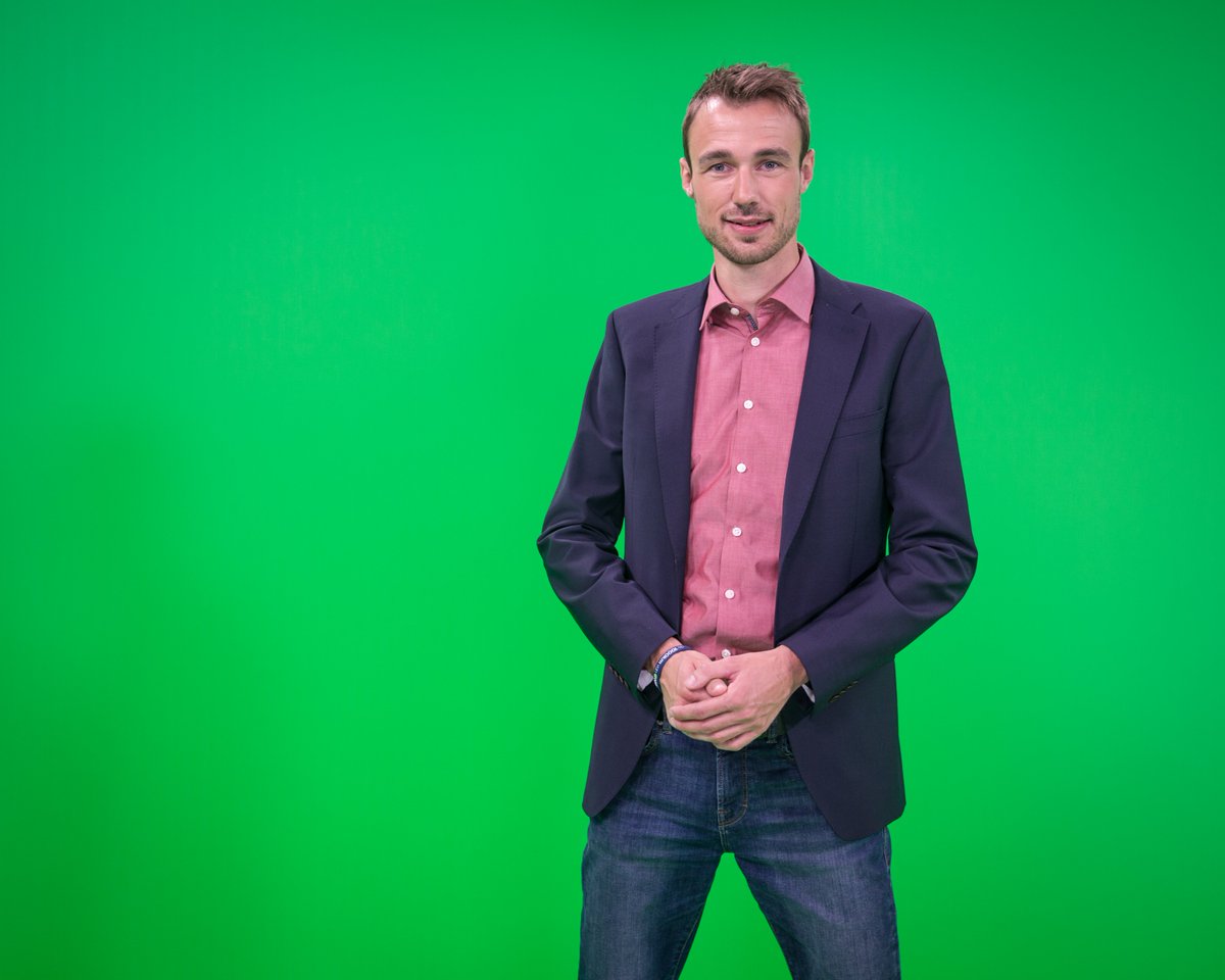 🌍 Weerman Bram en zijn kliMATEN – een klimaatlezing met een wereldwijde blik

VRT-weerman Bram Verbruggen neemt je mee op ontdekkingstocht door het klimaat, met een brede blik op wat er wereldwijd gebeurt.

👉 Meer info en data vind je op meteobram.be/agenda