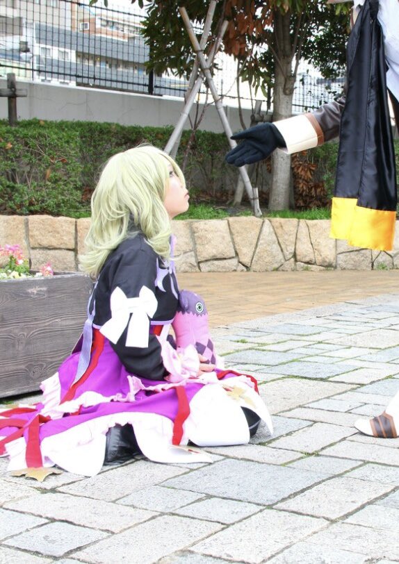 animalsloved's tweet image. テイルズオブエクシリア
リマスター発売おめでとうございます🎉

流梨さんと言えば流リーゼと言われた時代もありました！！

たくさんコスプレして衣装を着古して泣く泣く着納めしたエリーゼです。

エリーゼ！
悪い人にはついて行っちゃダメだぞーw

アルエリ大好きです！！

#TOX #コスプレ