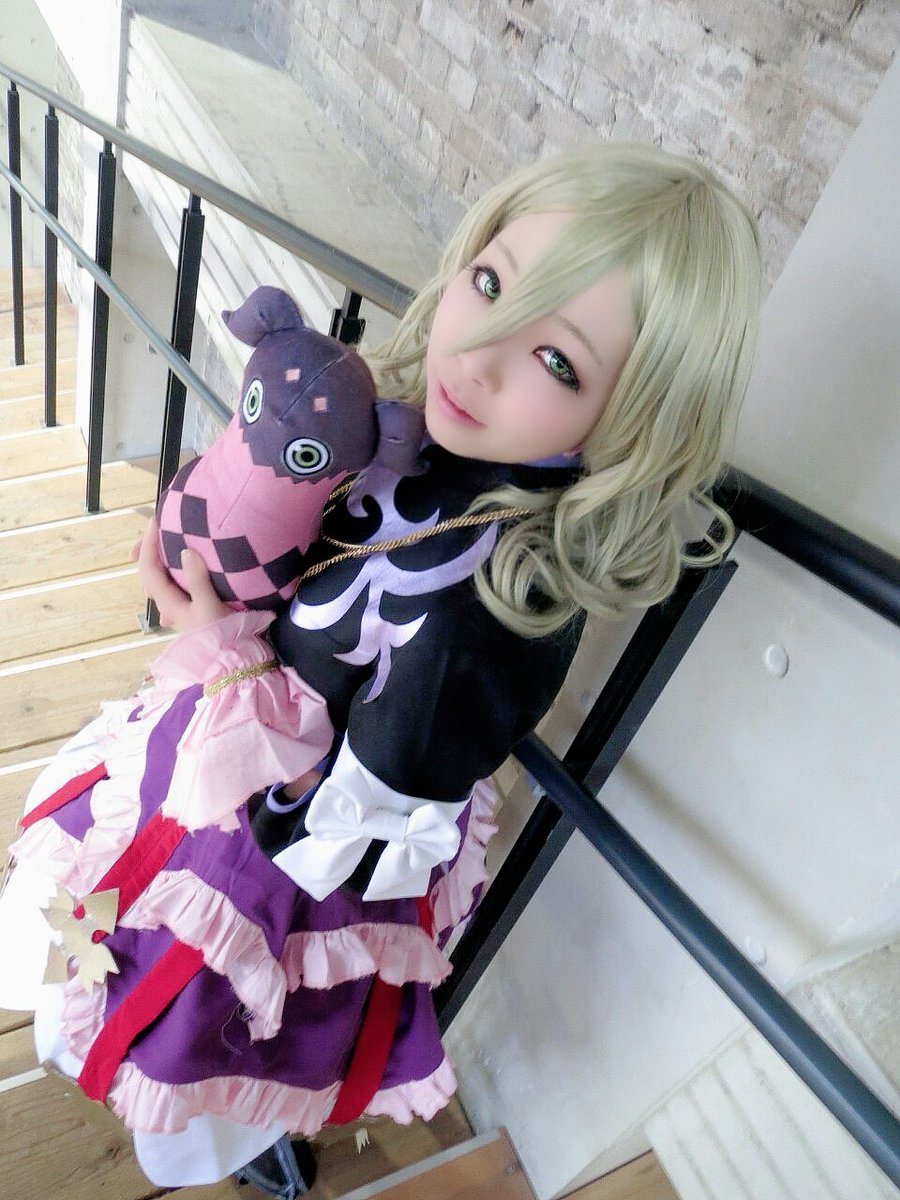 animalsloved's tweet image. テイルズオブエクシリア
リマスター発売おめでとうございます🎉

流梨さんと言えば流リーゼと言われた時代もありました！！

たくさんコスプレして衣装を着古して泣く泣く着納めしたエリーゼです。

エリーゼ！
悪い人にはついて行っちゃダメだぞーw

アルエリ大好きです！！

#TOX #コスプレ