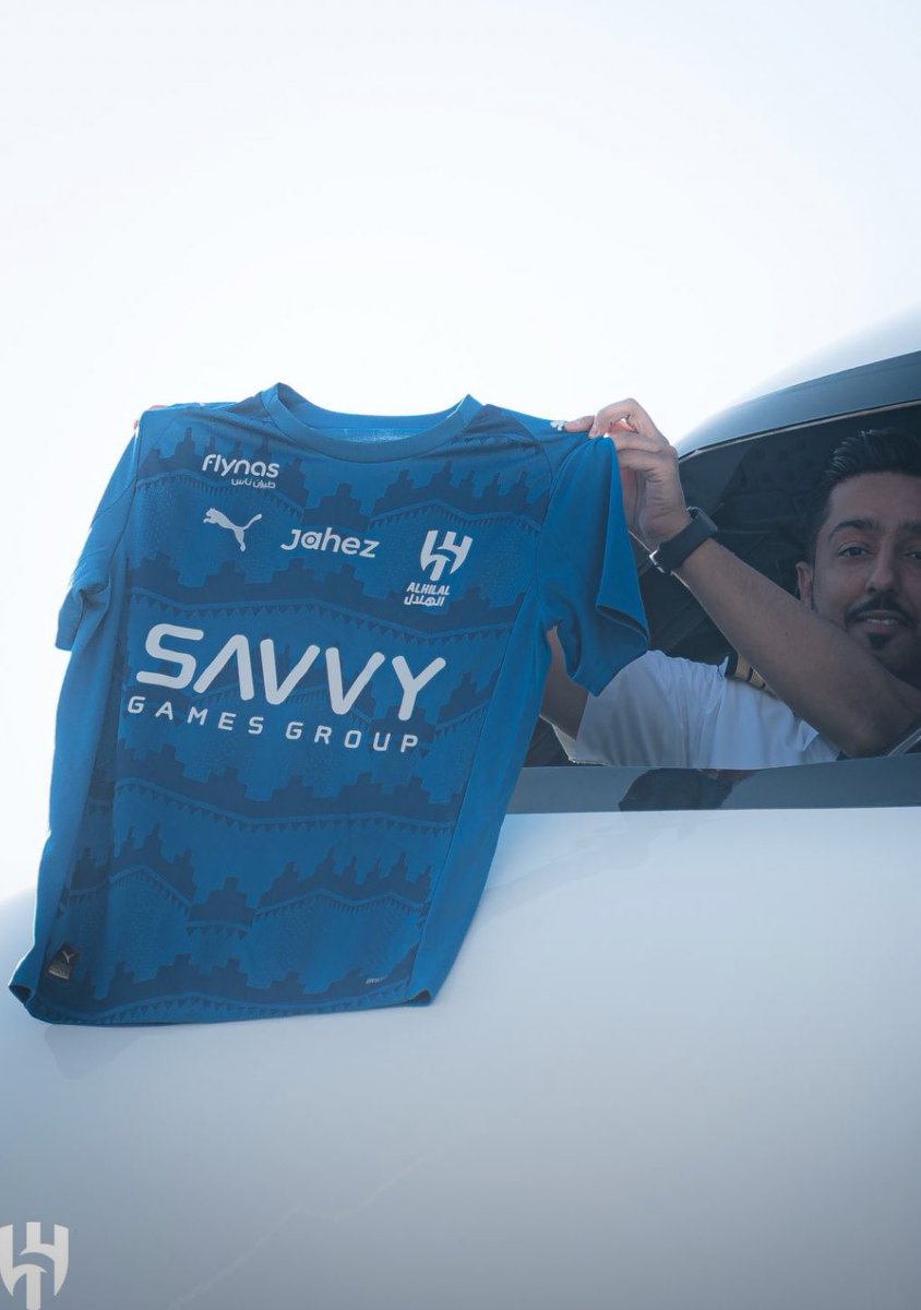 ملكيّ بأسلوبه لا يتشبه بأحد 💙
#الهلال