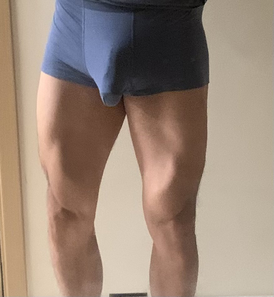 zzzye3's tweet photo. 有人说我不自爱 但我觉得你爱就够了
 #健身 #腹肌 #反差 #母狗 #男大 #男菩萨 #男大学生 #女s #男m #公狗 #女大学生 #反差 #反差婊 #留学婊 https://t.co/UKIh9YebyW