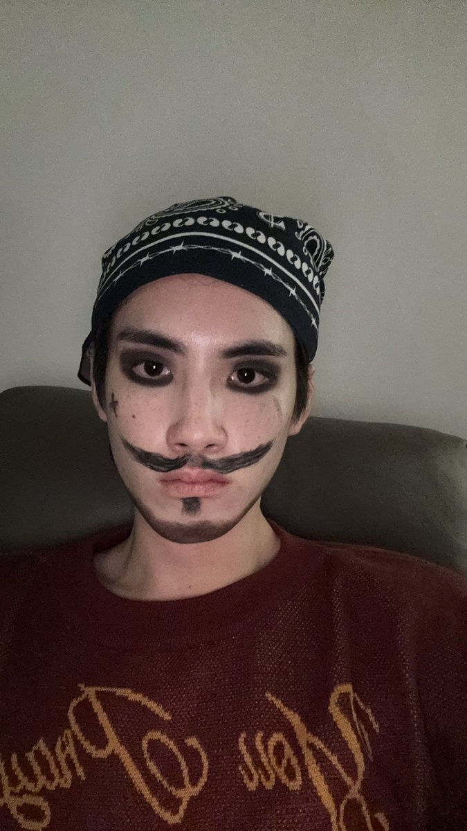 phutatchai's tweet image. ดิบพอมั้ยครับ 👻
#PHUTATCHAI