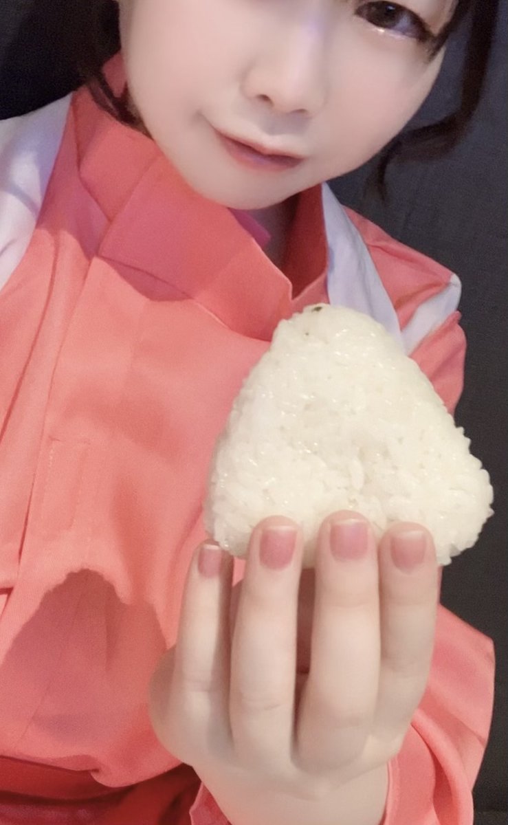 Succubus0717's tweet image. #アニランド
ログイン！！

ここで働かせてくださいっ！

ハロウィンイベ1日目〜🎃

千と千尋併せだよん

#千尋 #ハク