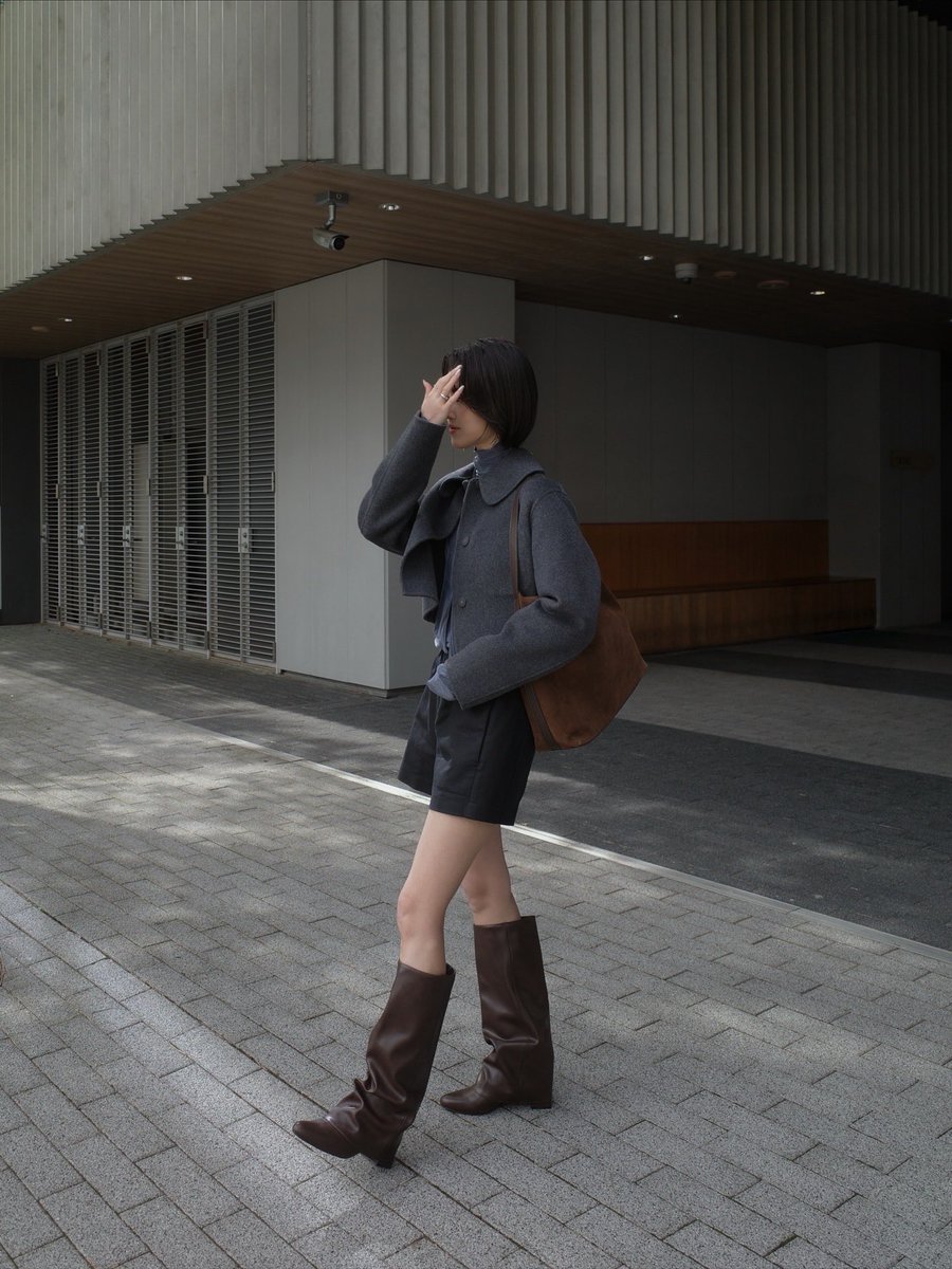 k__kgy's tweet photo. autumn🩶🤎 https://t.co/0fuJkP0osw