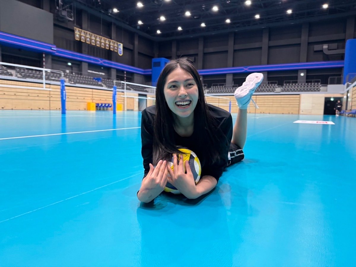 miena_0122's tweet image. アリーナに行ったら⚽️が！✨
テンション上げてがんばるぞ

#ONEHEART 
#JumpTogether