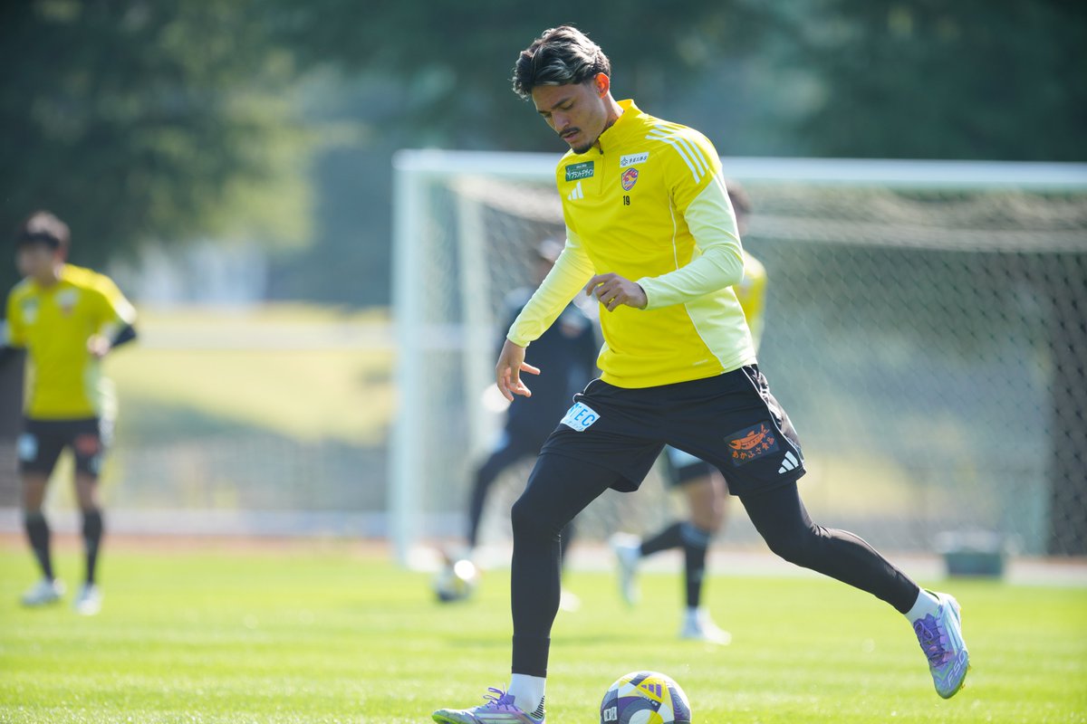Today's training photos②📸 🆕NEXT MATCH 🦅明治安田J2 第35節 🆚FC