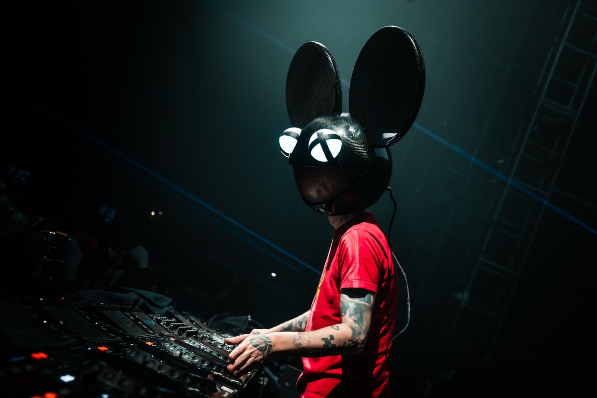 MoeClubMusic's tweet image. ～LuckyもえClubMusic OA曲～
「Share my playlist～くまきもえセレクト・ハロウィンが似合うDJ集まれプレイリスト🎃」

① Tipsy / Pickle
② Strobe (Layton Giordani Remix) / deadmau5
③ Phantasy / Claptone, Raphaella
④ One More Time (Matroda Remix) / Daft Punk

#らきもえ #NowOnAir