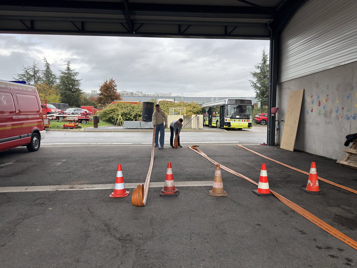 Sapeurs-pompiers de la Loire / SDIS 42 tweet media
