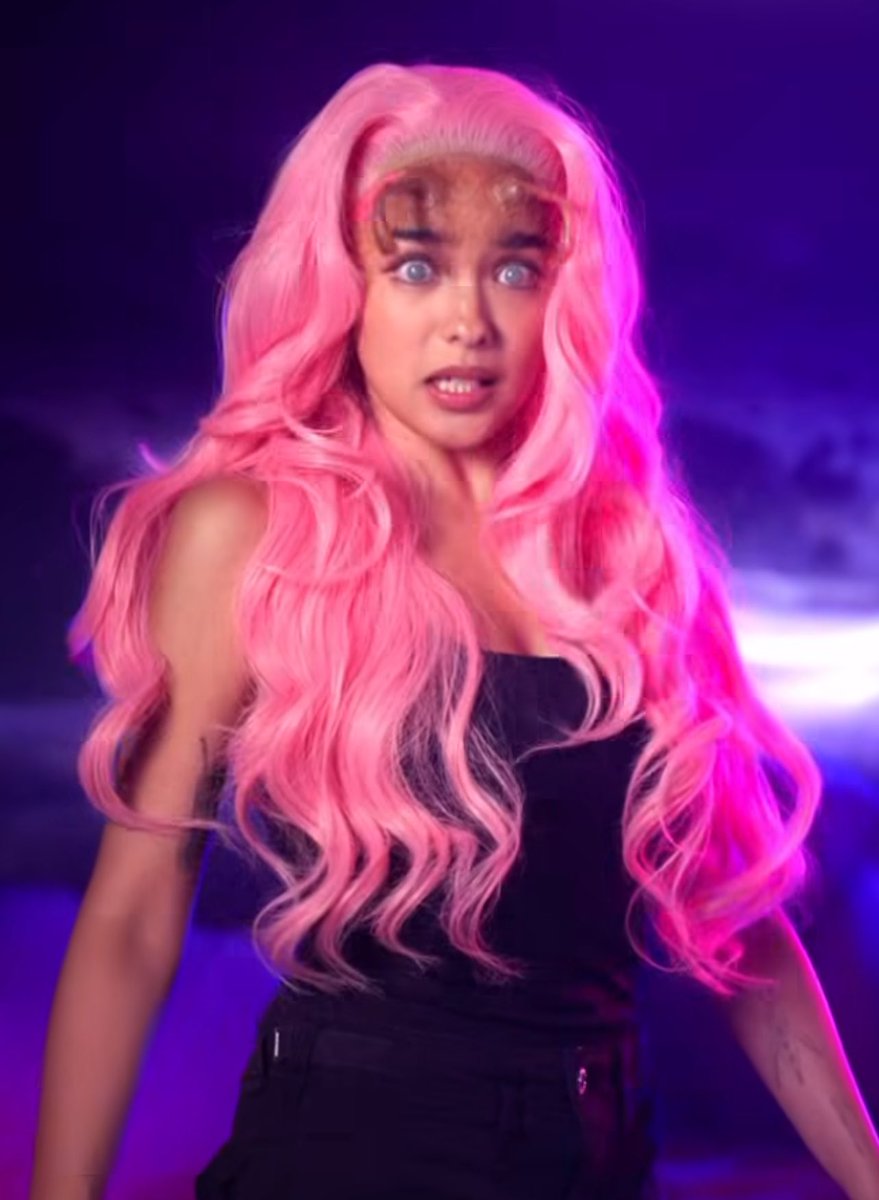 Andrea's day two halloween look is now revealed! Make sure to engage on blythe's ig!

ANDREA RATTLEtheNIGHT