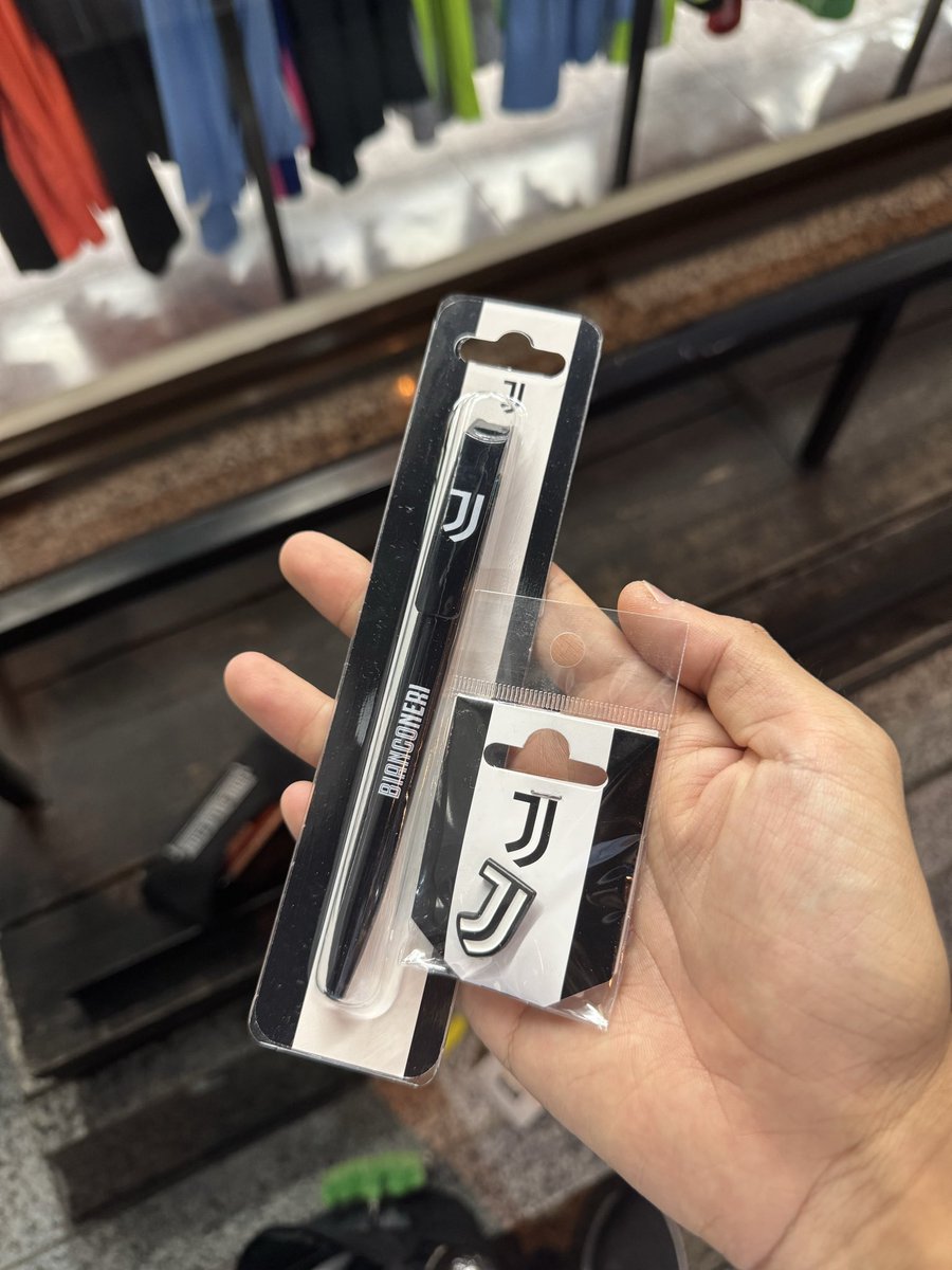 末世天權 tweet media