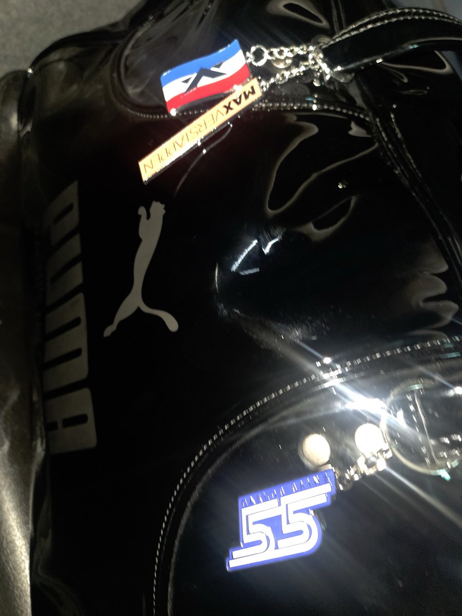 종성이가 덕질을 너무 귀엽게해서 볼때마다 막 웃음나와🤭