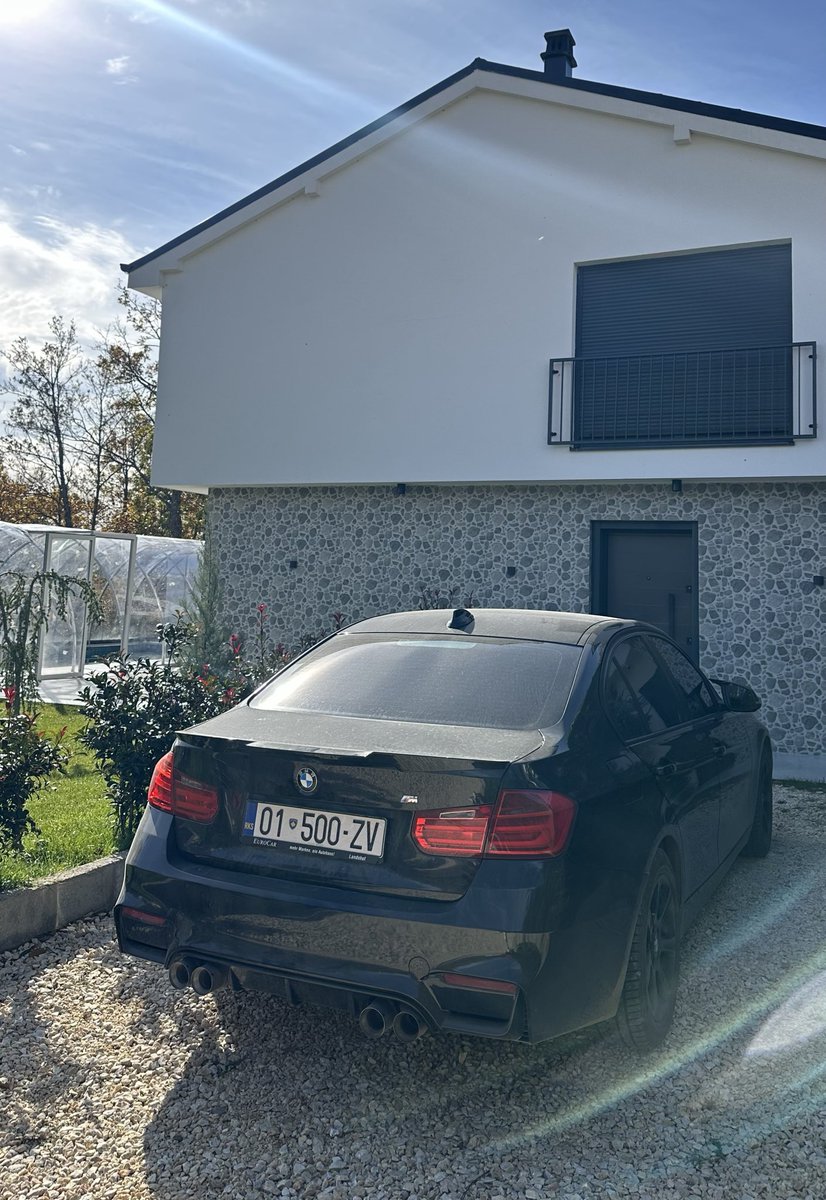 can öğüt tweet media