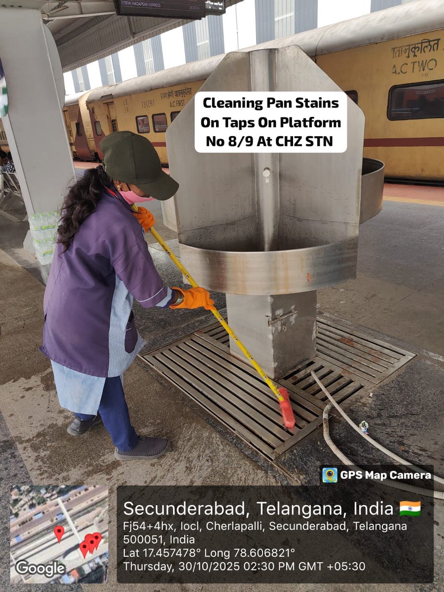 srdenhmsc's tweet photo. Regular cleaning operations are being carried out at Cherlapalli Station, ensuring hygiene and safety for passengers.  
#SpecialCampaign5_0 https://t.co/oSICQY4qFL