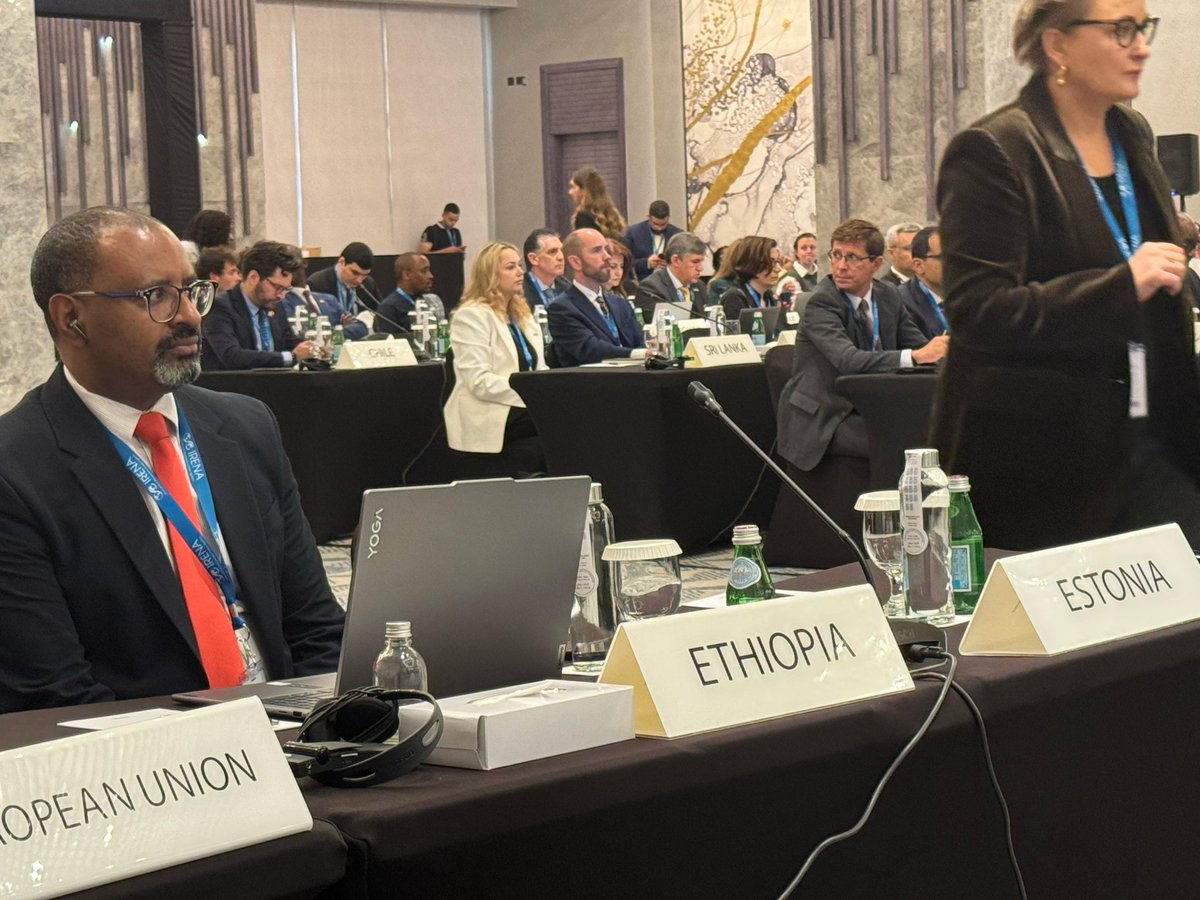 ETEmbassyAUH's tweet photo. 30ኛው ዓለም አቀፉ የታዳሽ ኃይል ኤጄንሲ(IRENA) የም/ቤት እና ተያያዥ ጉዳዮች ስብሰባ በአቡዳቢ ተጀመረ።
ዓለም አቀፉ የታዳሽ ኃይል ኤጄንሲ(International Renewable Energy Agency) 30ኛ የም/ቤት ስብሰባውን ዛሬ ጥቅምት 20 ቀን 2018 በአቡ ዳቢ ዓ.ም ጀምሯል፡፡ https://t.co/i5FOwvN8Hi