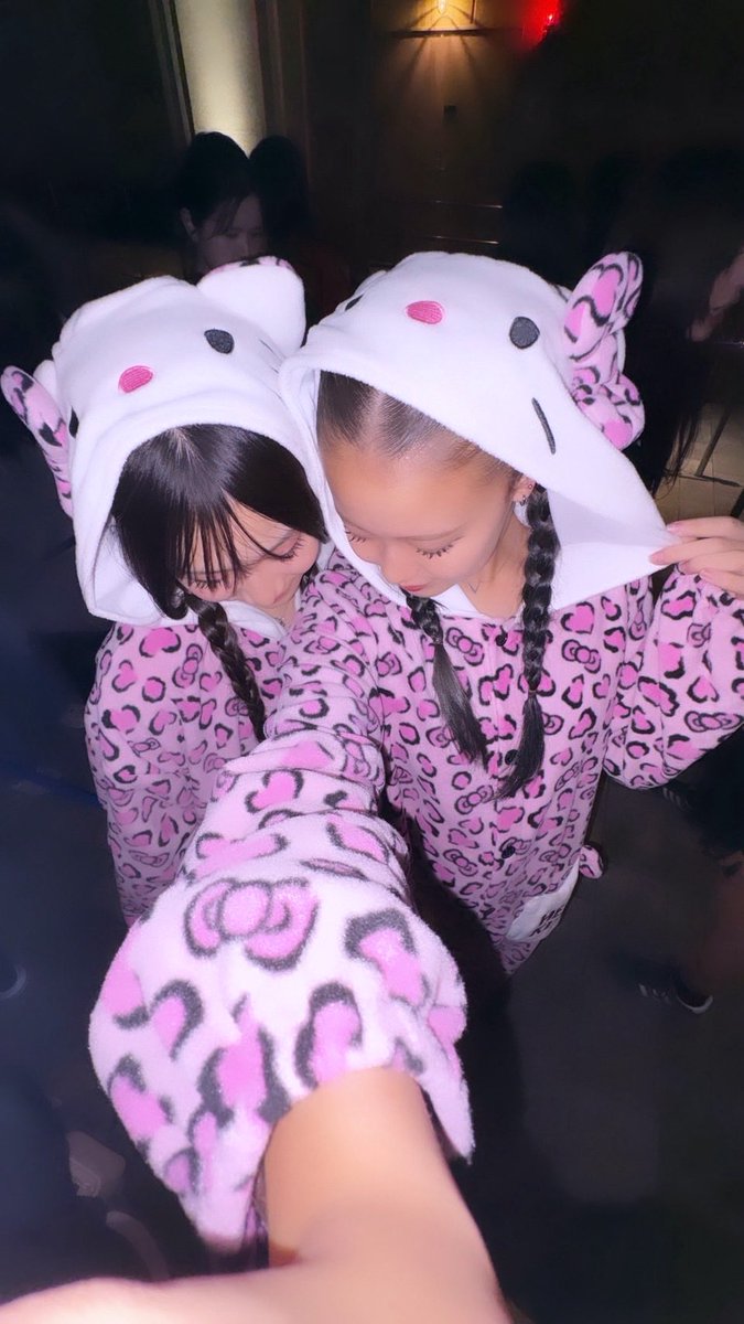 🎃🦇🕸

 #USJハロウィーンホラーナイト2025 
 #nanami
 #dancer