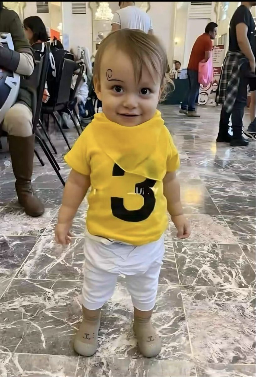 Baby Sanji cosplays  >>>