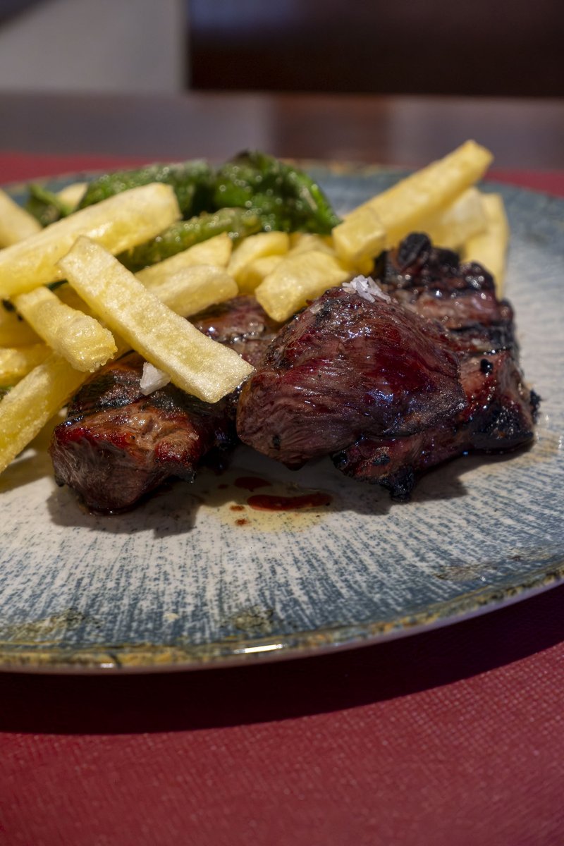 Vaya pinta 😍🔥

#BuenaComida #Restaurante #Delicias #CocinaDeVerdad #SaborQueEnamora #Foodie #ComerRico