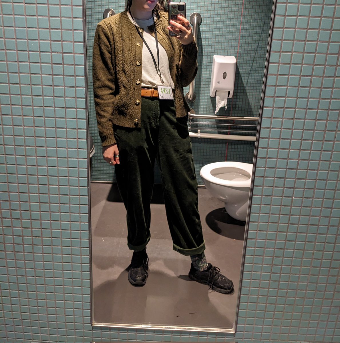 ez(ra) 🐟 tweet media