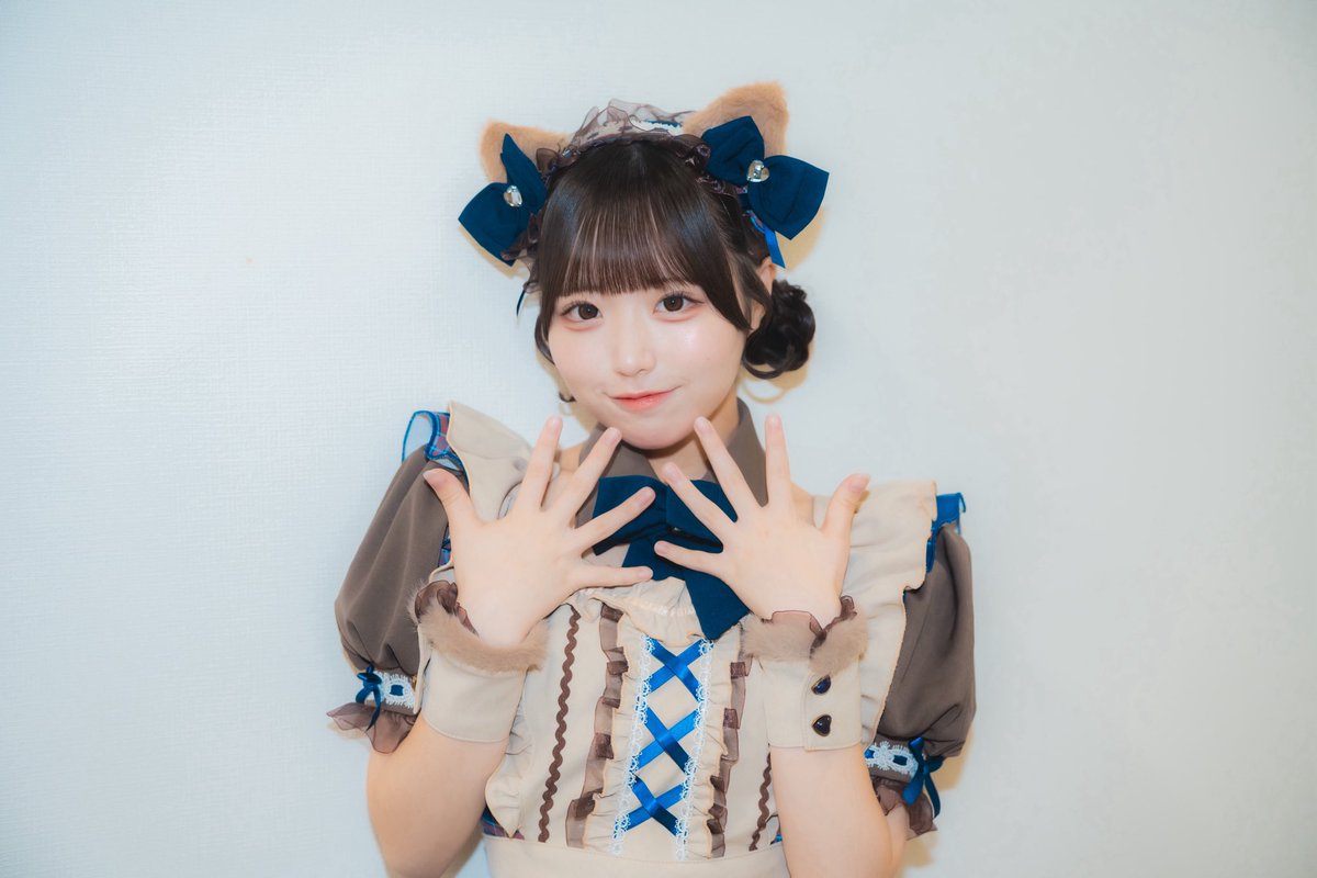 iON!栗栖むぎ まとめ売り Post by 栗栖 むぎ【iON!】 on X: あ、目が合ったね