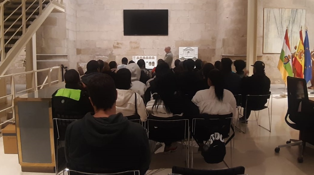 Logroño intercultural ✳ tweet media