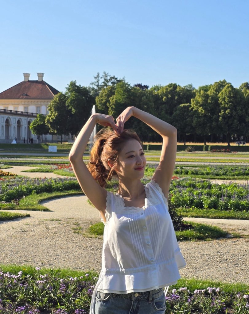 라스타 여기있잖아ㅠ🥹🫶🏻