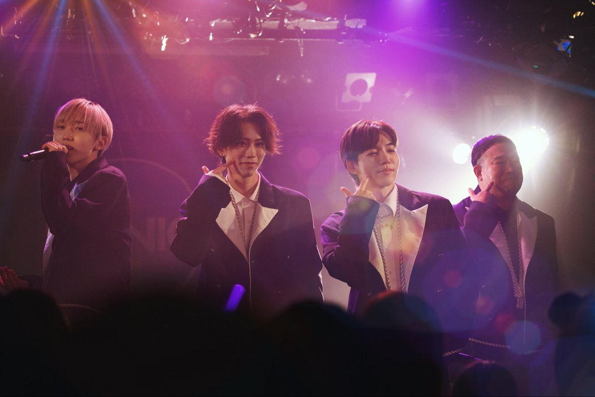 mikiページ♡⃜ ୨୧½ྀི on X