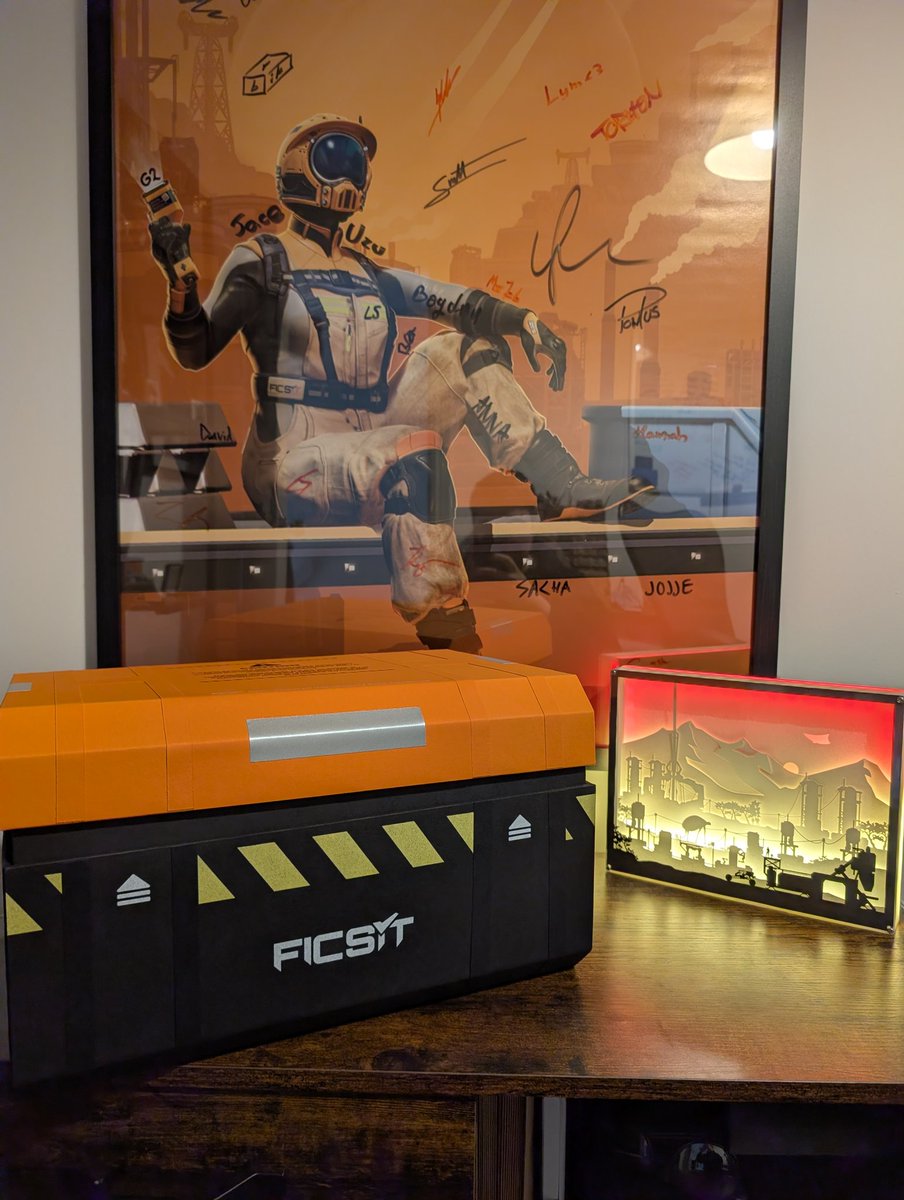 TotalXclipse tweet media