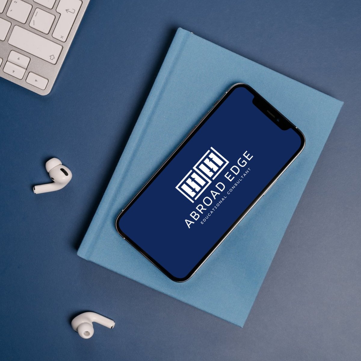 Hashpert's tweet image. Logos that flex, Branding that slaps
Let’s give your brand the confidence it deserves

For more information visit hashpertsolutions.com

#HashpertSolutions #AbroadEdge #SocialMedia #EducationalConsultant #LogoDesign #BrandDesign #BrandIdentiy #CreativeMarketingAgency #Branding