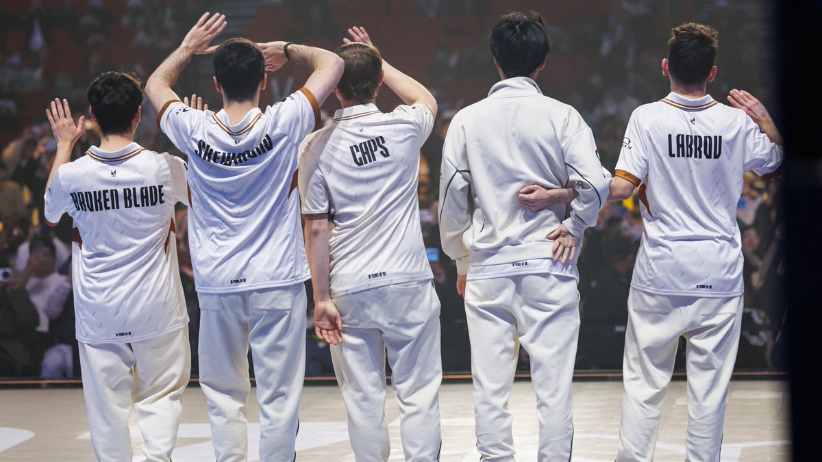 LEC's tweet image. 🤍