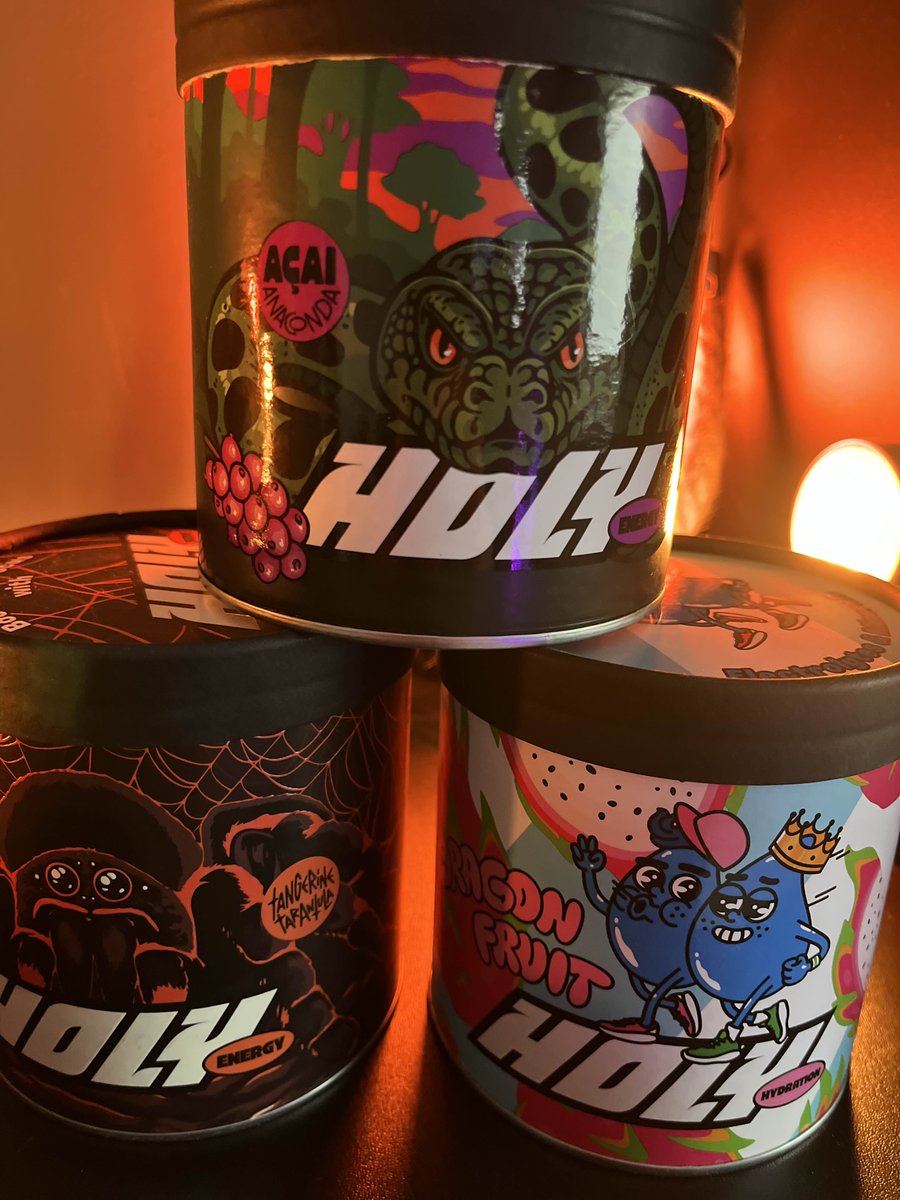 #Werbung Die neuen Sorten sind echt nice. Acai sowieso immer, jetzt auch als Energy bei der Anaconda 🐍&amp; Drachenfrucht als Hydration ist sau lecker.😊

Checkt Holy gern ab: hier.gg/HolySnow &amp; mit Code "Snowryo" nochmal 10% Rabatt on Top!