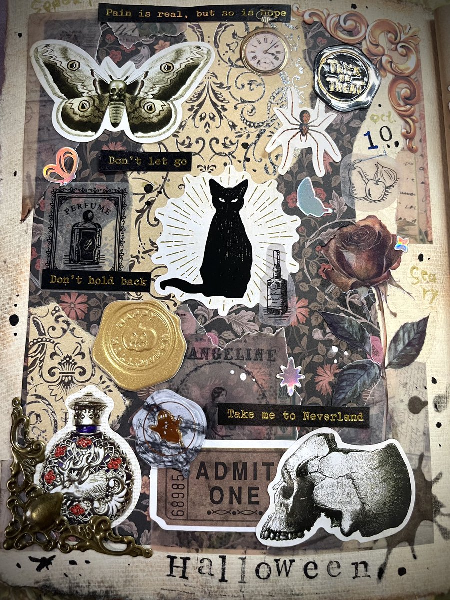 久しぶりにジャンクジャーナル！ ハロウィンテーマ🎃👻📔 #JunkJournal
