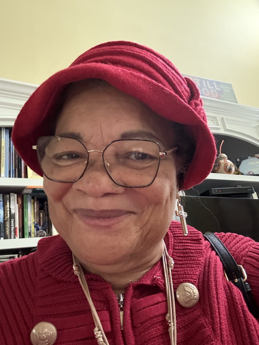 AlvedaCKing's tweet image. Seriously, can we ALL take a moment and just PRAY for MERCY in JESUS NAME? AMEN!!!