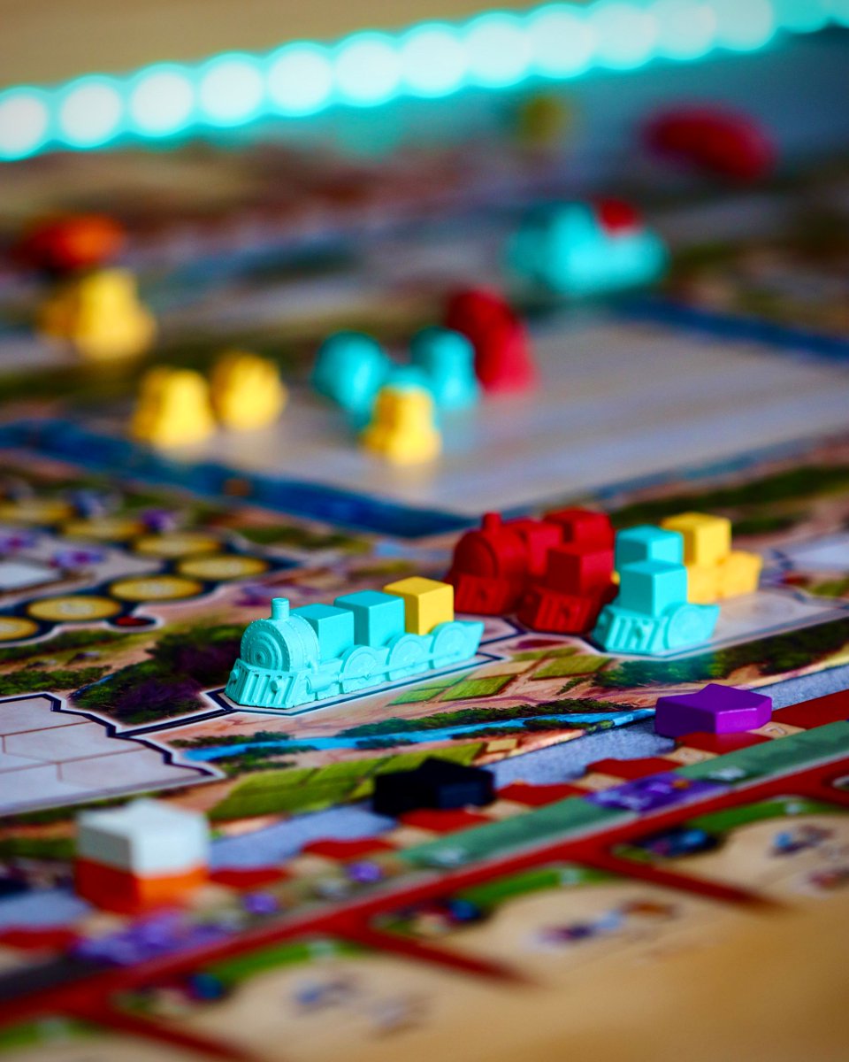 Sentieiro's tweet image. Movers and Shakers
Amazing pics!
via @tabletoppings 
#boardgames