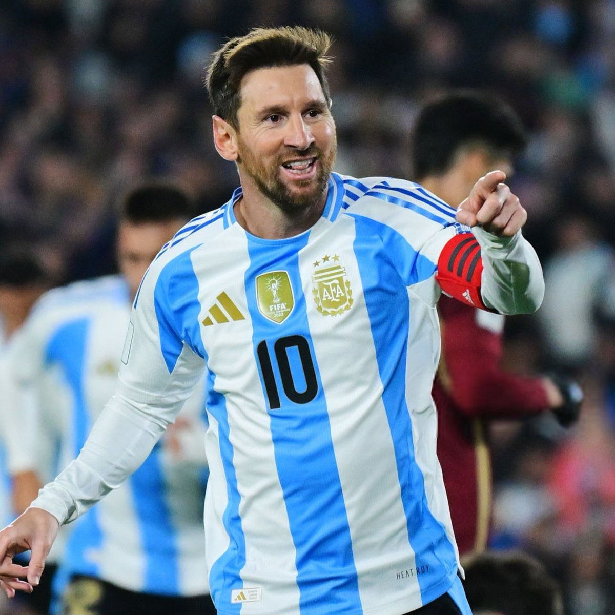 centregoals's tweet image. 🚨🚨| NEW: Angola will spend €12 million to face Argentina in a friendly. 🇦🇴

The high cost is mainly due to Lionel Messi’s presence, which is expected to completely sell out the 11-November Stadium. 

[@snewsafrica]