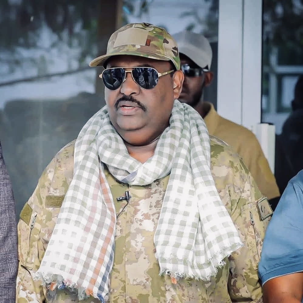 The Gov of 🇸🇴, Turkey 🇹🇷, the friends of 🇸🇴 must act now to prevent that kind of genocide from unfolding in 🇸🇴 before it's too late.
The leader of #Puntland and co-genocider of 🇸🇩, Said Deni, has vowed that he will create a parallel gov in #Garowe, which is exactly the UAE's plan